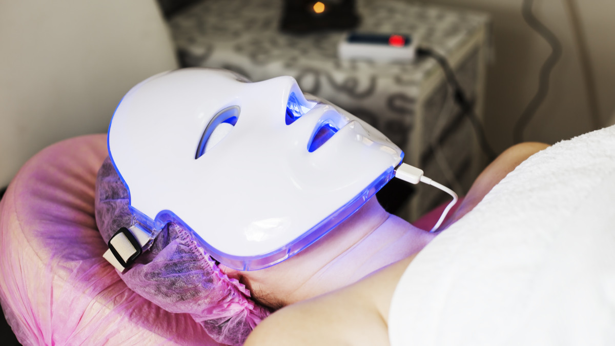 LED Light Therapy Mask