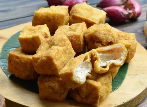 Tahu Pong: Rahasia Gurih Renyah dari Dapur ke Meja Makan Tahu Pong