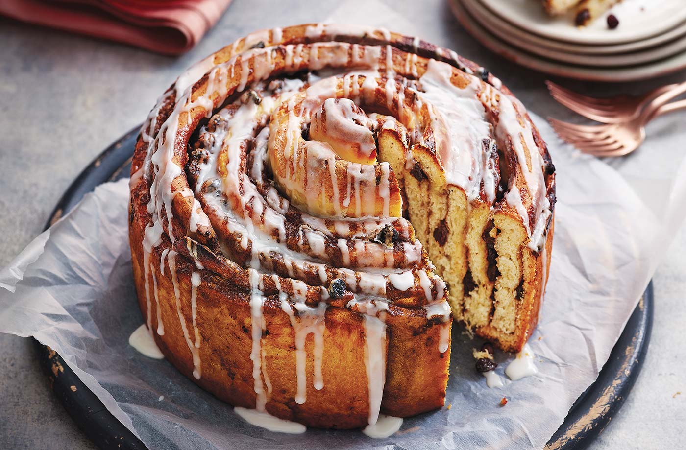 Cinnamon Roll Cake