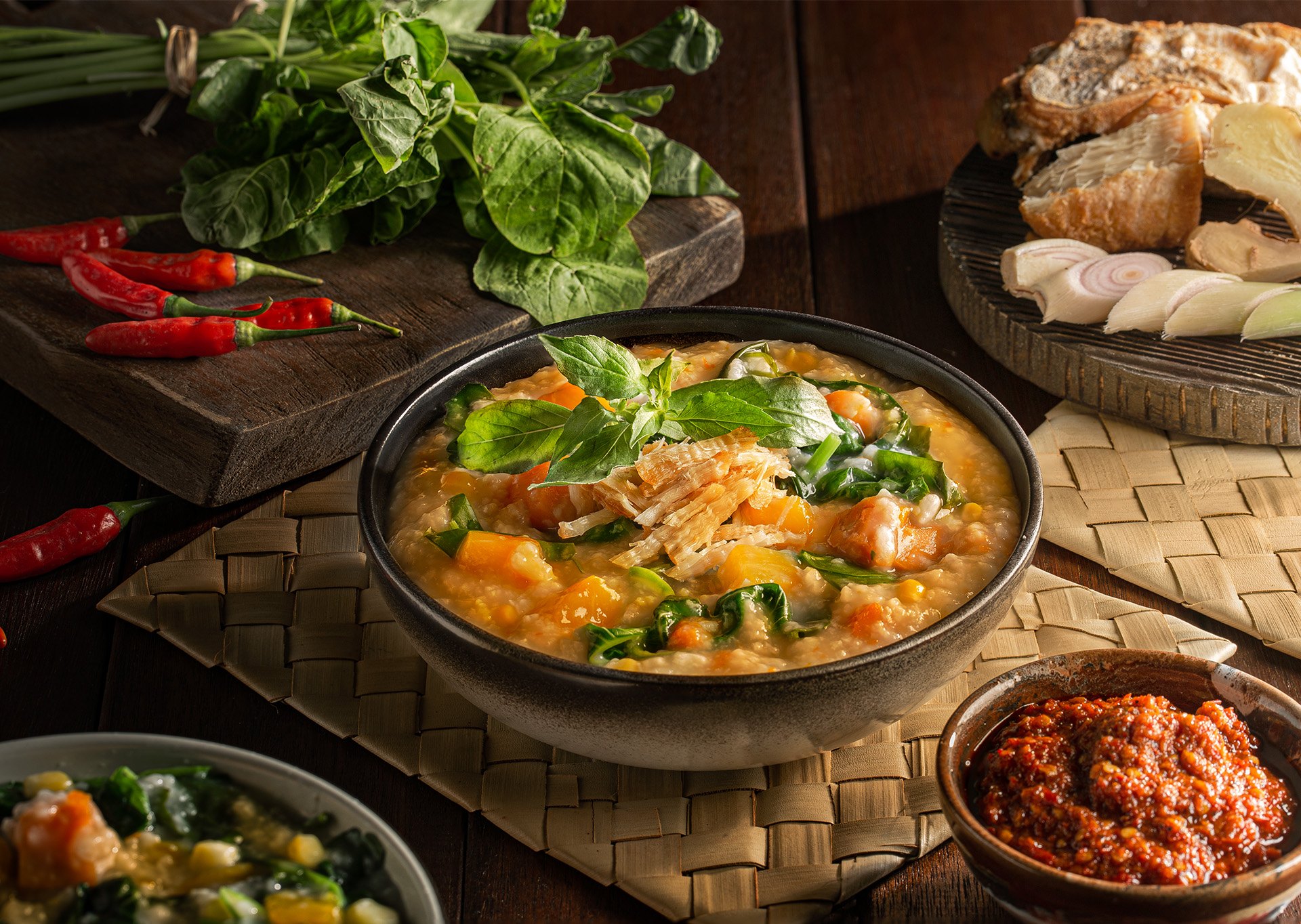 Tinutuan: Cita Rasa Hangat dari Tanah Manado yang Tak Lekang oleh Waktu