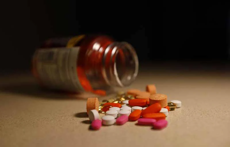 Konsumsi Vitamin Palsu