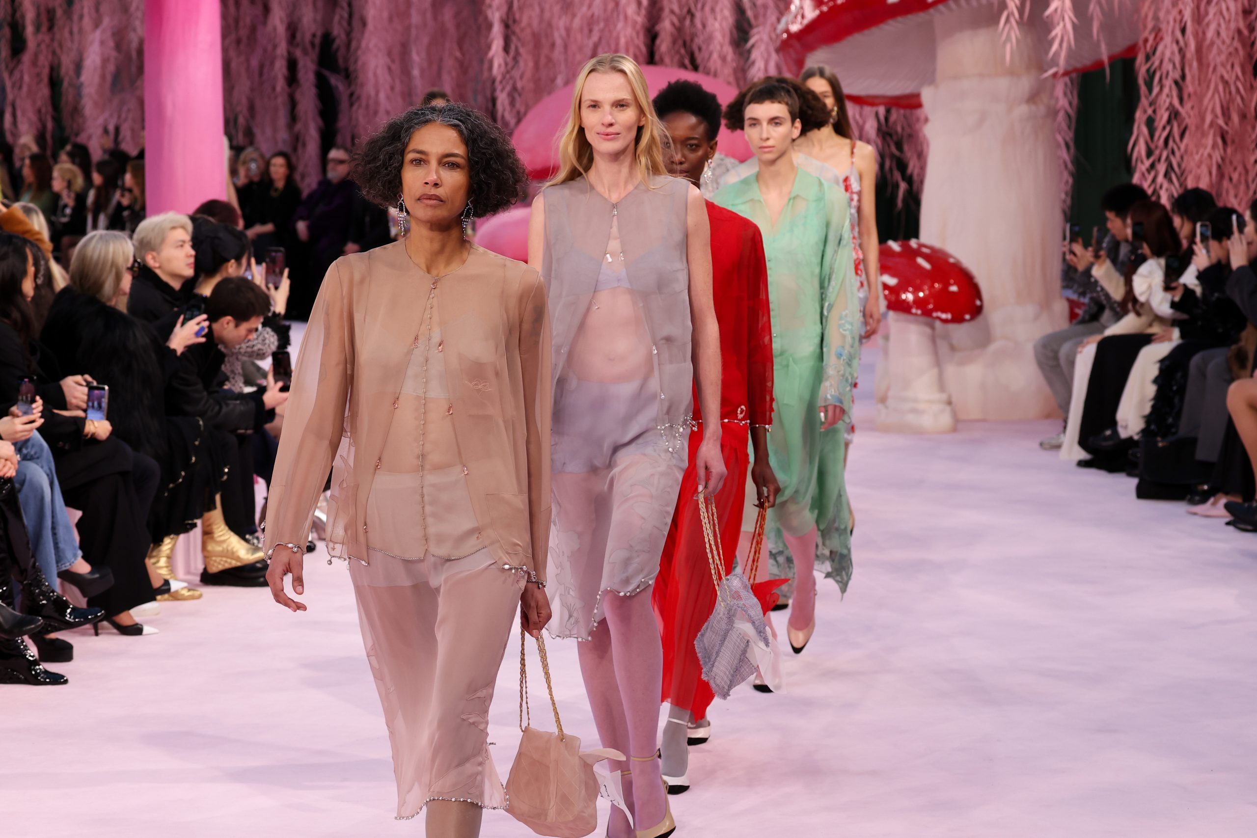 Stephanie Cavalli: Jejak Karisma, Dedikasi, dan Inspirasi yang Menggerakkan Hati