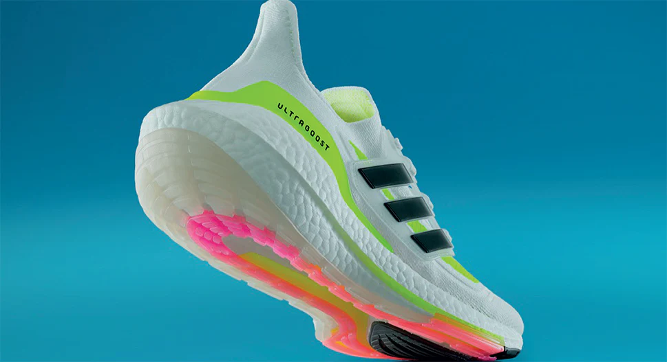 Adidas Ultraboost, Sneakers Sporty dengan Kenyamanan Premium