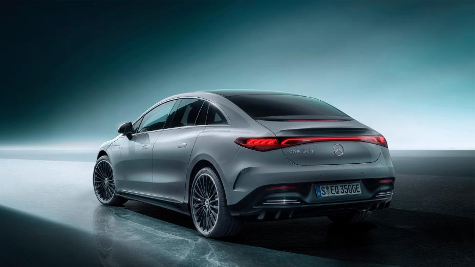 Mercedes Benz EQE