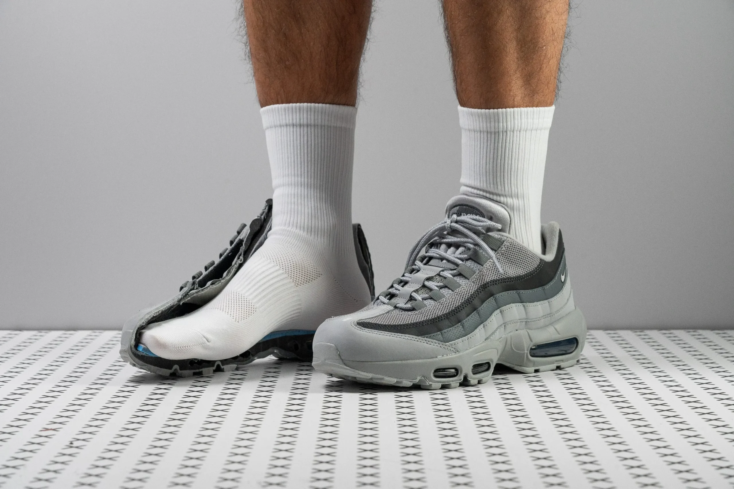 Nike Air Max 95, Sepatu Tangguh dengan Desain Simpel yang Tetap Ikonik