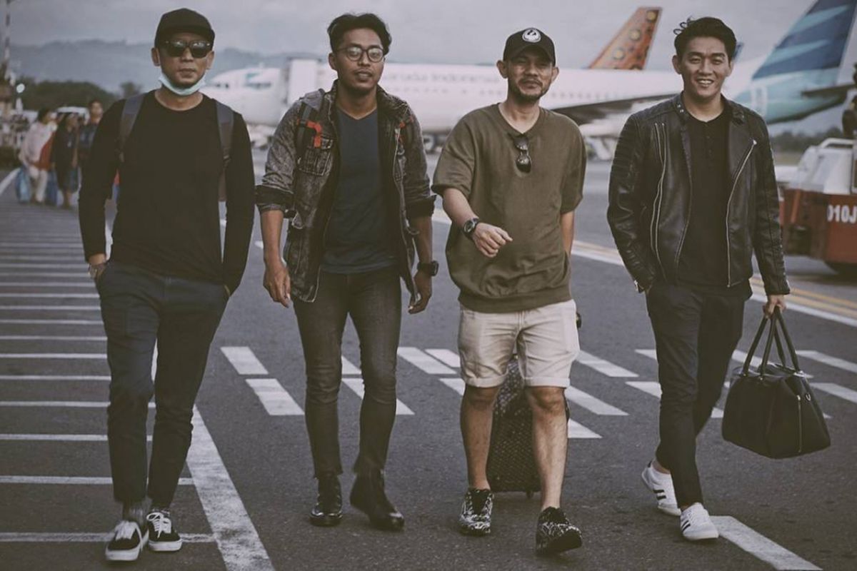 Perjalanan Seventenn Band di Industri Musik