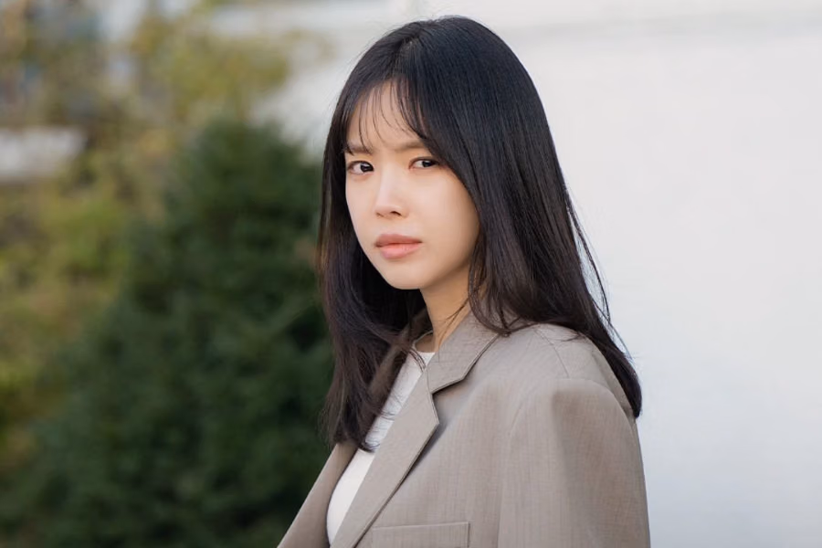 Son Na Eun