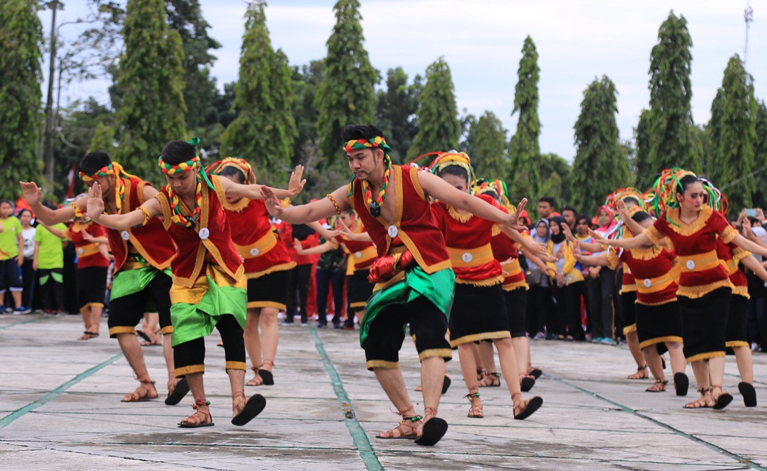 Tari Rentak Bulian