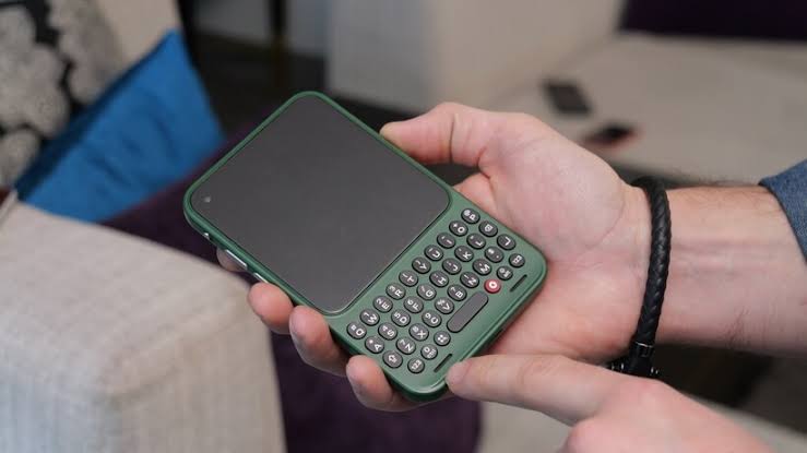 HP Clicks Communicator