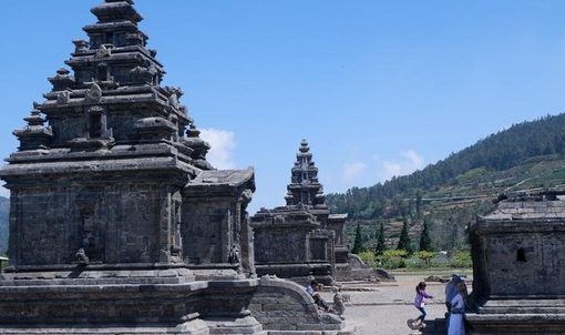 Kompleks Candi Arjuna